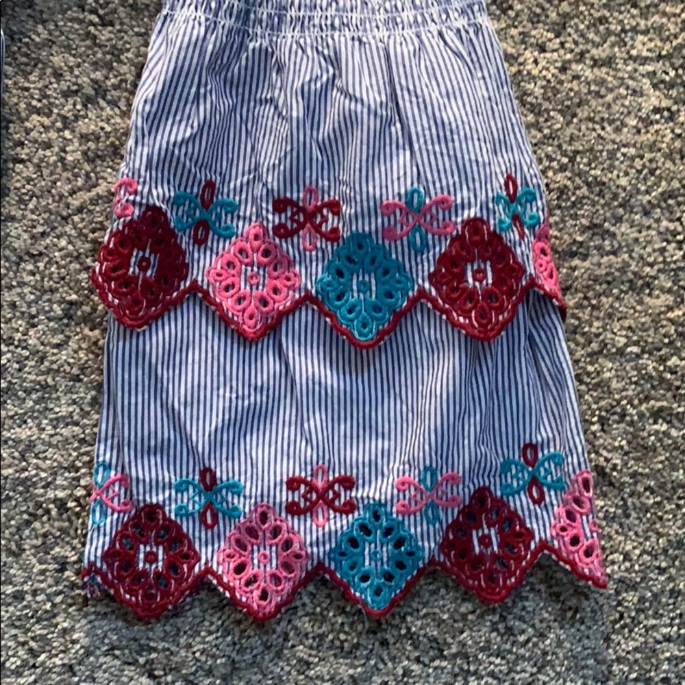 Ladies top - Picture 2 of 7